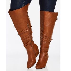 NEW 9W wide calf wedge boots